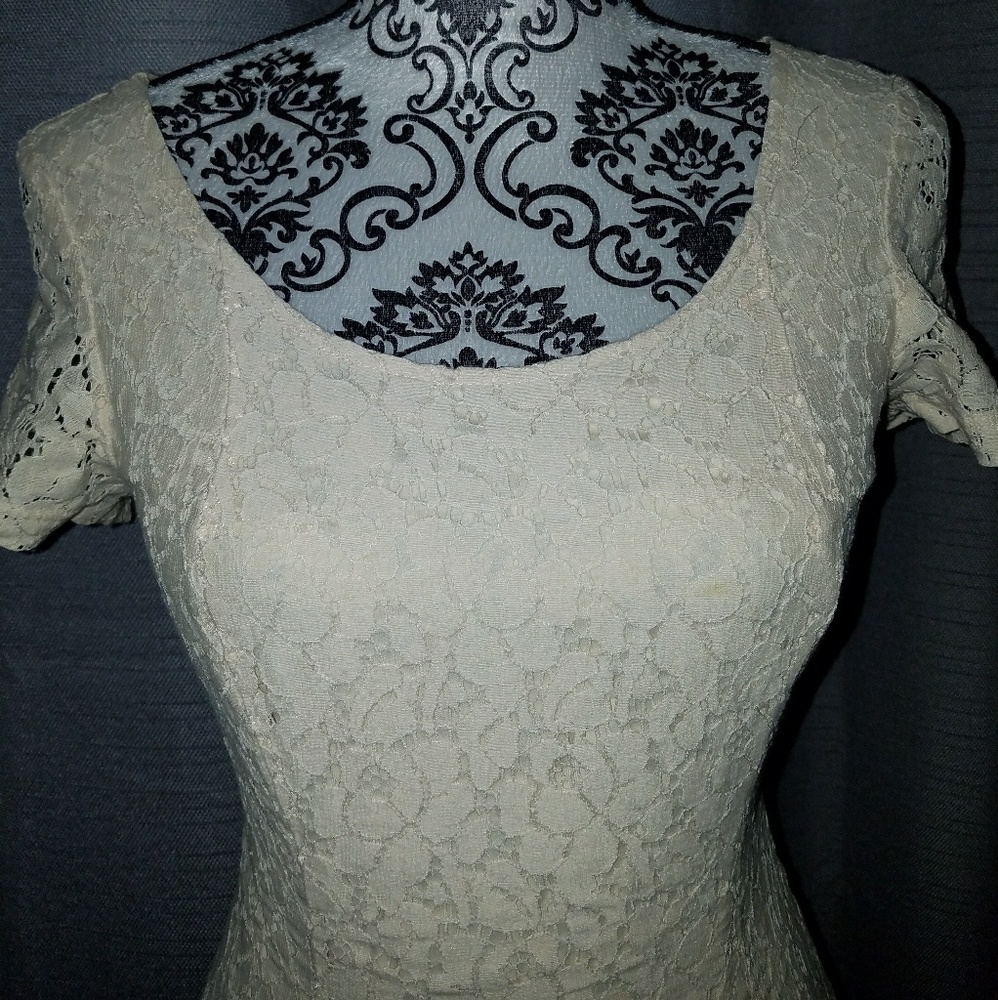 Dress - Picture 2 of 5